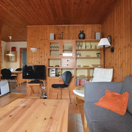 Holiday Lynggaerdevej Hojby I Holiday home Lumsas